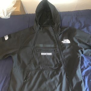 The Northface x Supreme steep Tech Collab